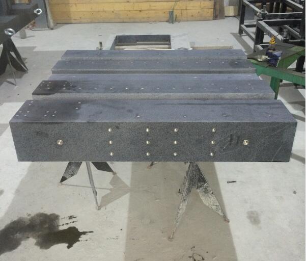 [大理石機(jī)械構(gòu)件]為什么高精密設(shè)備都喜歡用大理石機(jī)械構(gòu)件作為基座？